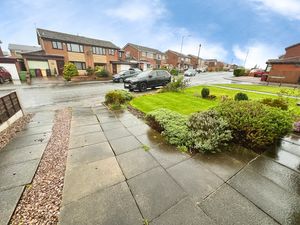 Front aspect- click for photo gallery